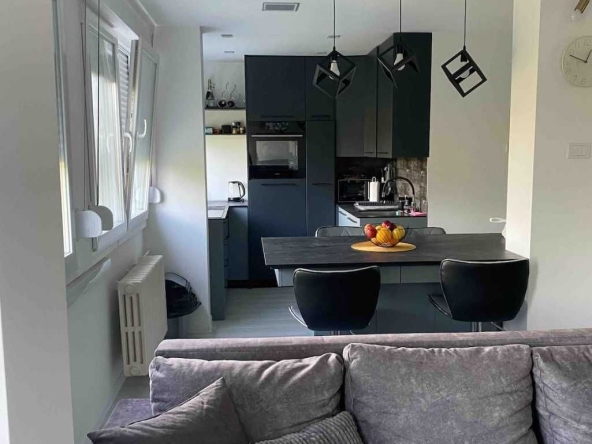 Двустаен апартамент в София, Студентски град - 70 кв.м за 2858 €/кв.м - Снимка #1