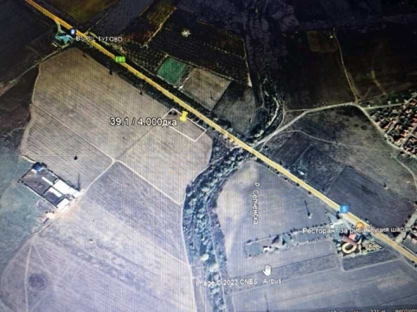 Земеделски имот в с. Тулово, Област Стара Загора -  кв.м за 12750 €/дка - Снимка #1