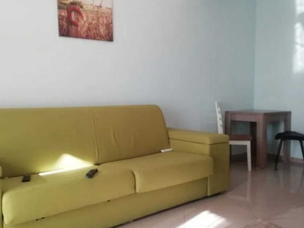 Дава се под наем Тристаен апартамент в Пловдив, Каменица 1 - 86 кв.м за 209.1 € - Снимка #1