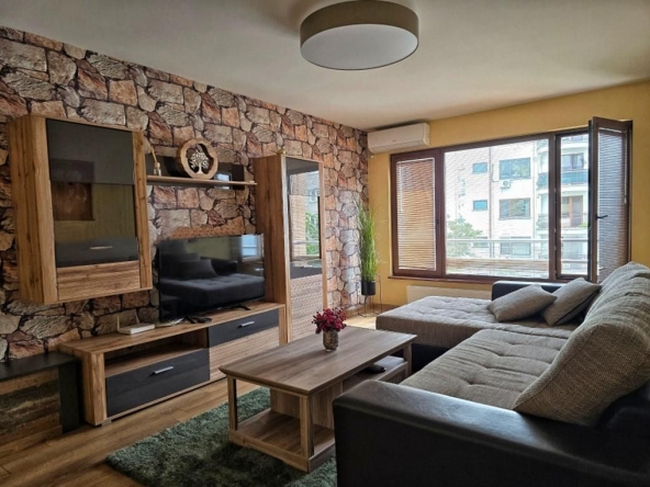 Дава се под наем Двустаен апартамент в София, Зона Б-5 - 71 кв.м за 899 € - Снимка #1