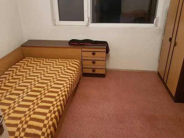 Дава се под наем Тристаен апартамент в Пловдив, Каменица 1 - 88 кв.м за 326.4 € - Снимка #1