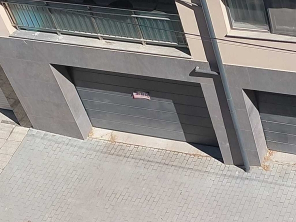 Дава се под наем Гараж / Паркомясто в Пловдив, Младежки Хълм - 20 кв.м за 51 € - Снимка #1