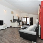 Дава се под наем Двустаен апартамент в Пловдив, Беломорски - 67 кв.м за 341.7 € - Снимка #1