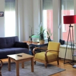 Дава се под наем Четиристаен апартамент в Пловдив, Център - 120 кв.м за 316.2 € - Снимка #1