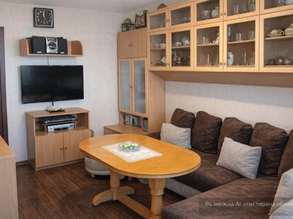 Дава се под наем Четиристаен апартамент в Варна, Възраждане 1 - 110 кв.м за 498.27 € - Снимка #1