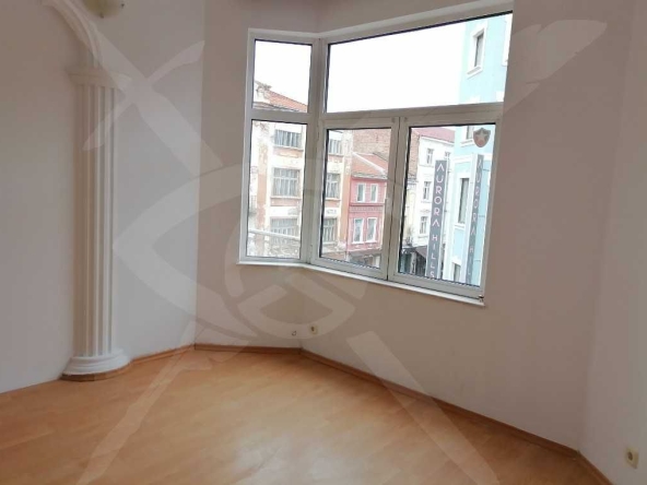 Етаж от къща в Пловдив, Център - 99 кв.м за 1839 €/кв.м - Снимка #1