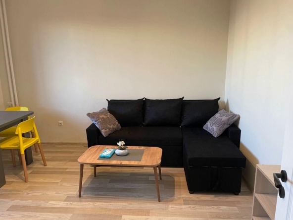 Дава се под наем Тристаен апартамент в София, Овча купел 1 - 74 кв.м за 650 € - Снимка #1