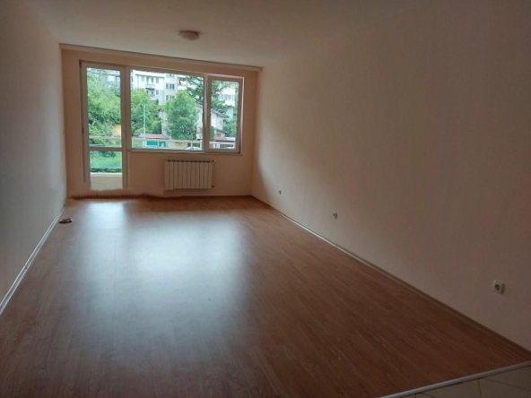 Дава се под наем Тристаен апартамент в София, Белите брези - 113 кв.м за 649 € - Снимка #1