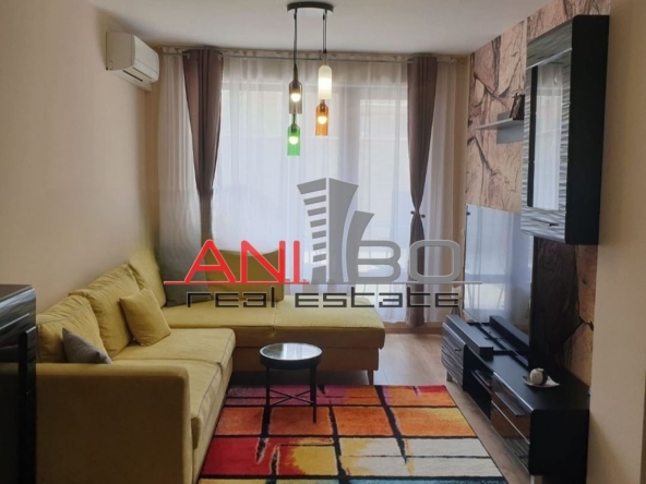 Двустаен апартамент в Варна, Колхозен пазар - 75 кв.м за 2124 €/кв.м - Снимка #1