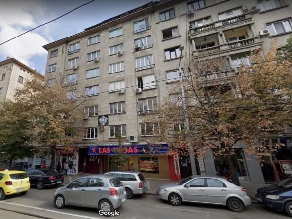 Четиристаен апартамент в София, Център - 105 кв.м за 2858 €/кв.м - Снимка #1