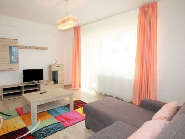 Дава се под наем Двустаен апартамент в Пловдив, Южен - 60 кв.м за 280.5 € - Снимка #1