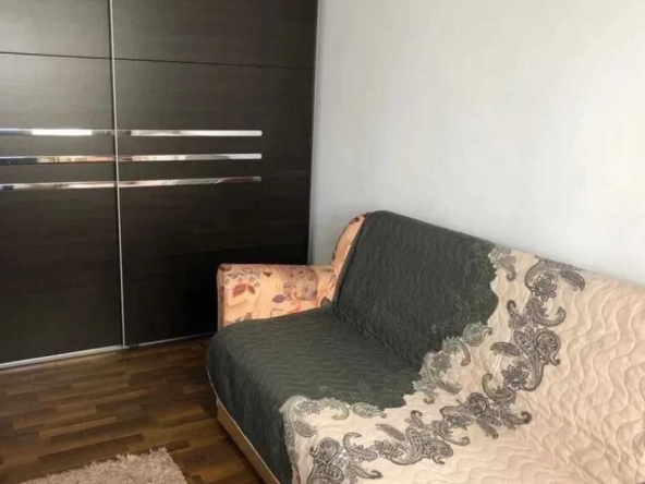 Дава се под наем Двустаен апартамент в Пловдив, Каменица 2 - 60 кв.м за 239.19 € - Снимка #1
