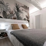 Дава се под наем Двустаен апартамент в Пловдив, Център - 61 кв.м за 321.3 € - Снимка #1