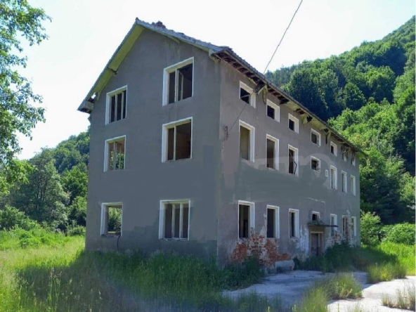 Мезонет в София, Дружба 2 - 883 кв.м за 195 €/кв.м - Снимка #1