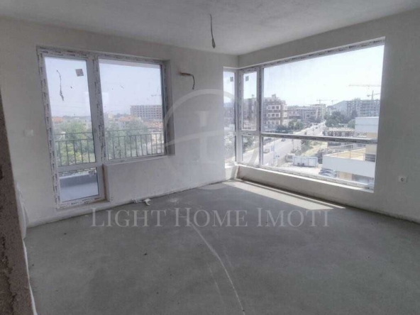 Тристаен апартамент в Пловдив, Христо Смирненски - 90 кв.м за 788 €/кв.м - Снимка #1