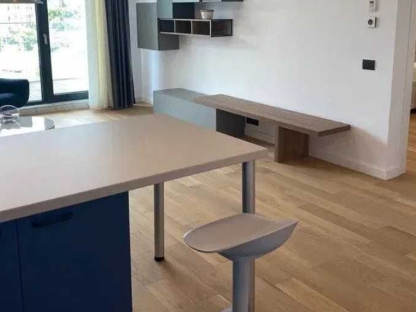 Дава се под наем Двустаен апартамент в Пловдив, Коматево - 60 кв.м за 270.3 € - Снимка #1