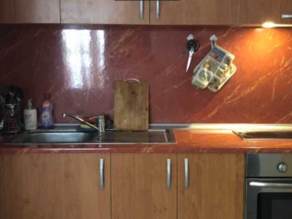 Дава се под наем Тристаен апартамент в Бургас, Възраждане - 72 кв.м за 250 € - Снимка #1