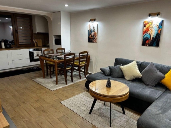 Дава се под наем Тристаен апартамент в София, Люлин 5 - 72 кв.м за 599 € - Снимка #1