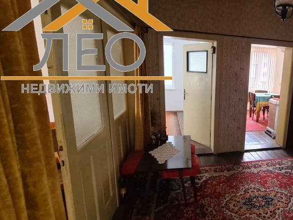 Тристаен апартамент в Севлиево - 90 кв.м за 635 €/кв.м - Снимка #1