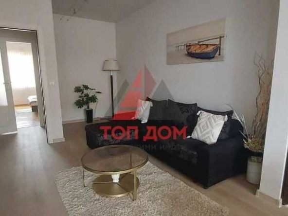 Дава се под наем Четиристаен апартамент в Варна, Център - 100 кв.м за 1000 € - Снимка #1