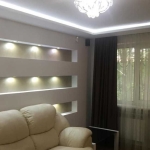 Дава се под наем Тристаен апартамент в Пловдив, Остромила - 90 кв.м за 280.5 € - Снимка #1