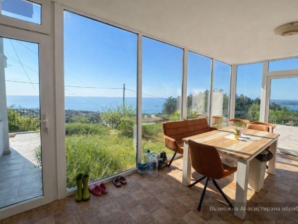 Дава се под наем Къща в Варна, м-т Св. Никола - 200 кв.м за 2393.43 € - Снимка #1