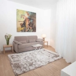 Дава се под наем Двустаен апартамент в Пловдив, Христо Смирненски - 64 кв.м за 275.4 € - Снимка #1