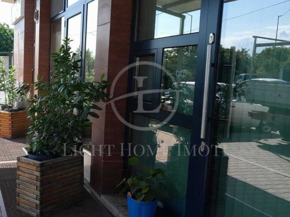 Магазин в Пловдив, Остромила - 74 кв.м за 2500 €/кв.м - Снимка #1