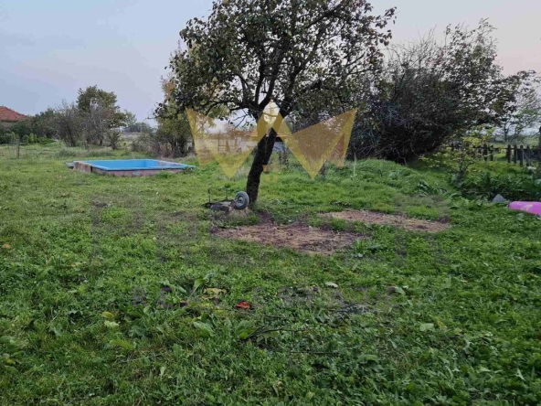 Парцел в с. Венелин, Област Варна - 1420 кв.м за 19 €/кв.м - Снимка #1