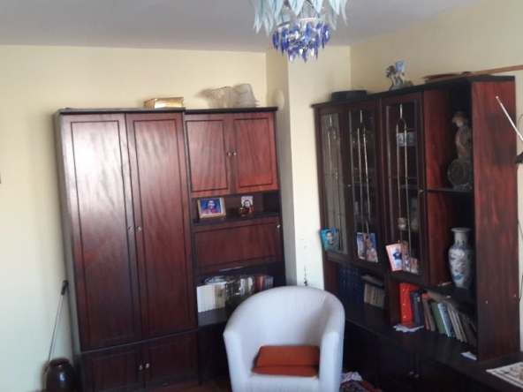 Дава се под наем Тристаен апартамент в Монтана, Младост 2 - 63 кв.м за 65280 € - Снимка #1