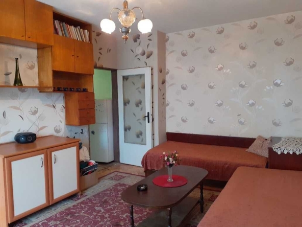 Дава се под наем Едностаен апартамент в София, Люлин 6 - 45 кв.м за 357 € - Снимка #1