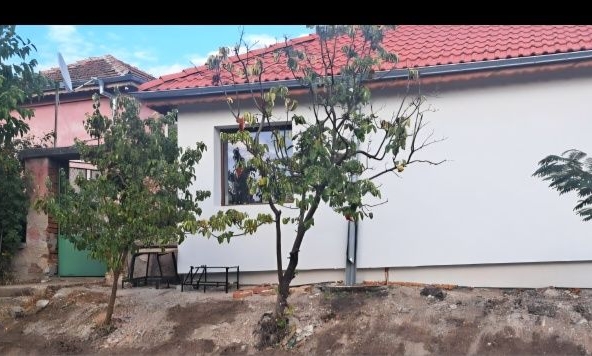 Къща в с. Селци, Област Пловдив - 120 кв.м за 765 €/кв.м - Снимка #1
