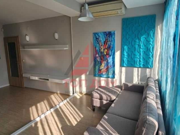 Дава се под наем Тристаен апартамент в Варна, Левски - 70 кв.м за 510 € - Снимка #1