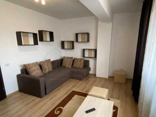 Дава се под наем Двустаен апартамент в Пловдив, Център - 65 кв.м за 311.1 € - Снимка #1