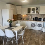 Дава се под наем Двустаен апартамент в София, Център - 60 кв.м за 880 € - Снимка #1