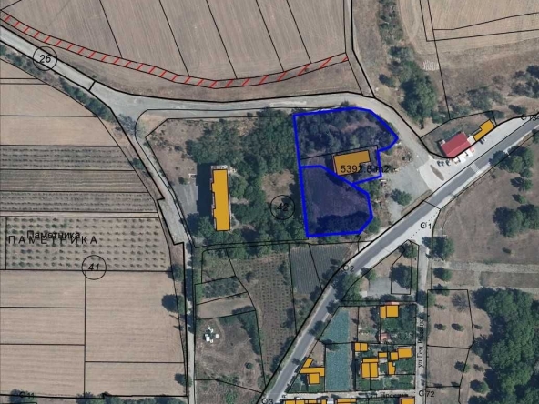 Парцел в Казанлък - 5364 кв.м за 34 €/кв.м - Снимка #1