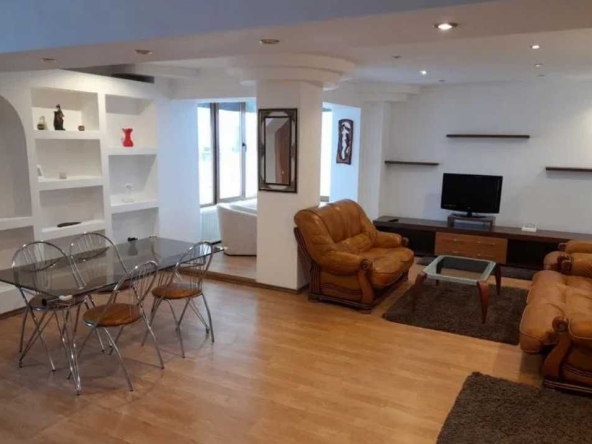 Дава се под наем Тристаен апартамент в Пловдив, Младежки Хълм - 75 кв.м за 188.7 € - Снимка #1