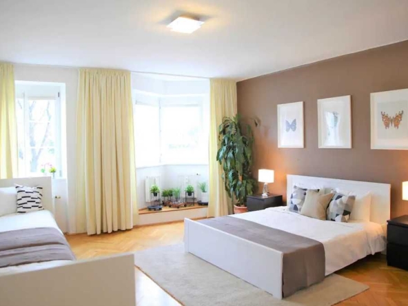 Дава се под наем  в Пловдив, Старият град - 28 кв.м за 100 € - Снимка #1