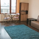 Дава се под наем Тристаен апартамент в Варна, Цветен квартал - 80 кв.м за 448.8 € - Снимка #1