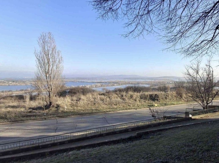 Тристаен апартамент в Бургас, Меден рудник - зона Б - 80 кв.м за 1138 €/кв.м - Снимка #1