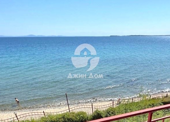 Двустаен апартамент в к.к. Елените - 60 кв.м за 1105 €/кв.м - Снимка #1