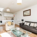 Дава се под наем Двустаен апартамент в Пловдив, Тракия - 66 кв.м за 290.7 € - Снимка #1