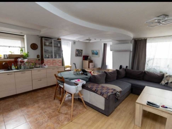 Четиристаен апартамент в София, Надежда 3 - 100 кв.м за 3500 €/кв.м - Снимка #1