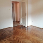 Дава се под наем Двустаен апартамент в Бургас, Център - 96 кв.м за 400 € - Снимка #1