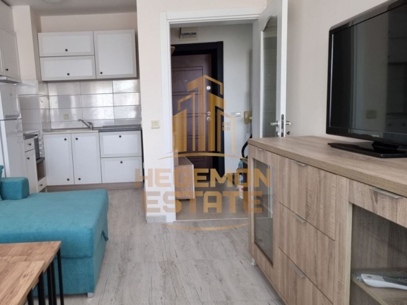 Двустаен апартамент в к.к. Св.Св. Константин и Елена - 65 кв.м за 2693 €/кв.м - Снимка #1