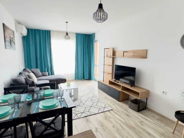 Дава се под наем Двустаен апартамент в Пловдив, Кючук Париж - 70 кв.м за 375 € - Снимка #1