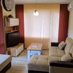 Дава се под наем Тристаен апартамент в Пловдив, Център - 85 кв.м за 475 € - Снимка #1