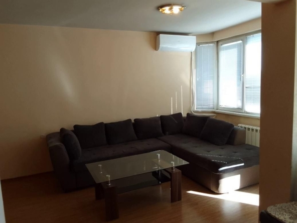 Дава се под наем Двустаен апартамент в София, Люлин 8 - 58 кв.м за 383 € - Снимка #1