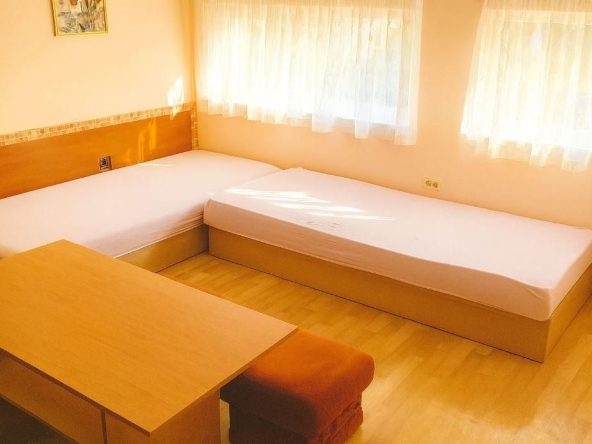 Дава се под наем Едностаен апартамент в Варна, Спортна зала - 34 кв.м за 250 € - Снимка #1