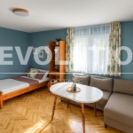 Дава се под наем Едностаен апартамент в Варна, Лятно кино Тракия - 40 кв.м за 350 € - Снимка #1